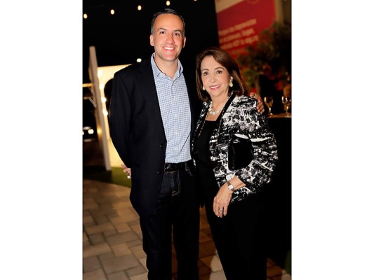 El futuro automovilístico llega a Honduras con el Tesla Model 3&nbsp;&nbsp;