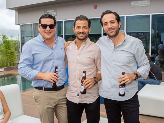 El brunch de Estilo Health y Fitness y Michelob Ultra  