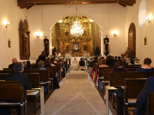 La boda eclesiástica de Soad Facussé y Nelson Valencia