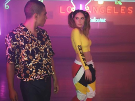 Los Ángeles Azules y Belinda<br/>Un dúo que definitivamente sorprendió por su deferencia en géneros fue la canción ''Amor A Primera Vista'' de Los Angeles Azules ft Belinda, no podemos negar que el tema es pegajoso.<br/>