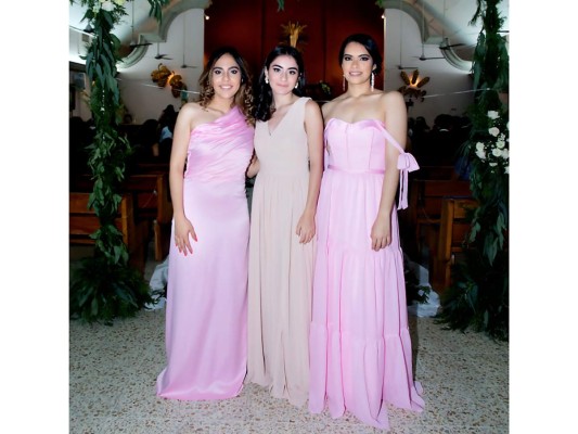 La boda eclesiástica de Paola Pineda y Alejandro Martínez    