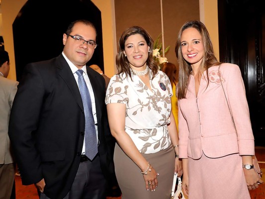 Fervor, amor y patriotismo durante la celebración de la independencia de los Estados Unidos