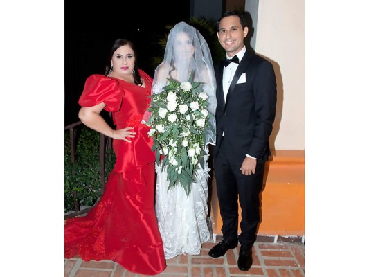 La boda eclesiástica de Paola Pineda y Alejandro Martínez    