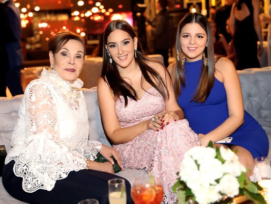 Recepción de la boda Vivianne Alvarado y Enrique Álvarez