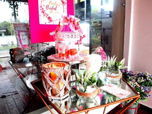 Despedida estilo jardín francés para Paola Pineda