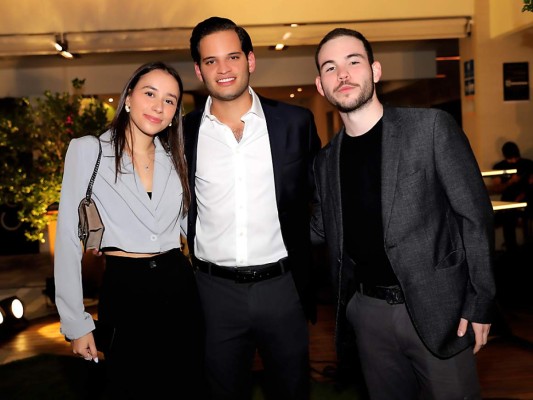 El futuro automovilístico llega a Honduras con el Tesla Model 3&nbsp;&nbsp;