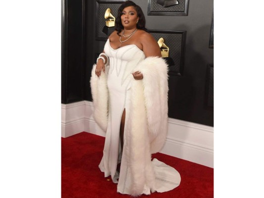 Extra es la fashion trend de los Grammy Awards 2020