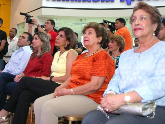 Diunsa presenta nueva campaña