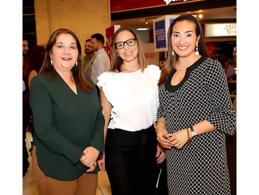 Estilo y Multiplaza realizaron el cóctel de apertura del American Express BAC Credomatic Estilo Moda 2019