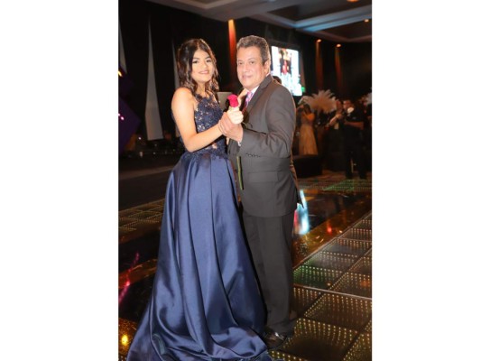 Los Seniors de la Dowal School 2019 celebran su Prom al estilo años 20s