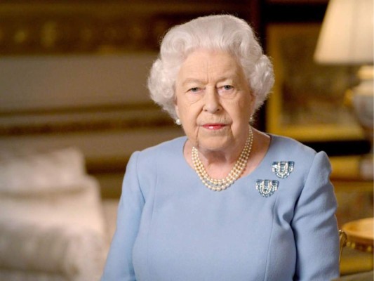 La Reina Isabel II cumplió su primer deber tras la muerte del príncipe