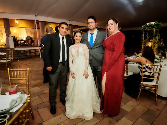 La boda de Zobeida Gamero y Carlos Andrés Ávila