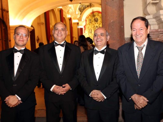 Boda de Dulce María Chacón e Iván Urzaiz