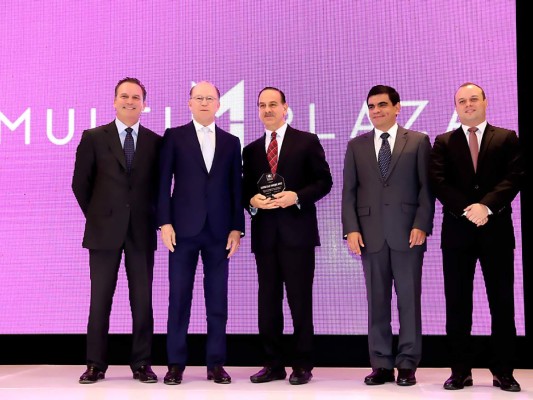 Alberto, Ricardo, Eduardo Kafati, Rafael Menéndez y Carlos Alvarado