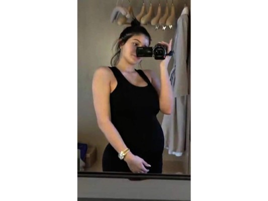El proceso de la #BabyBump de Kylie Jenner   
