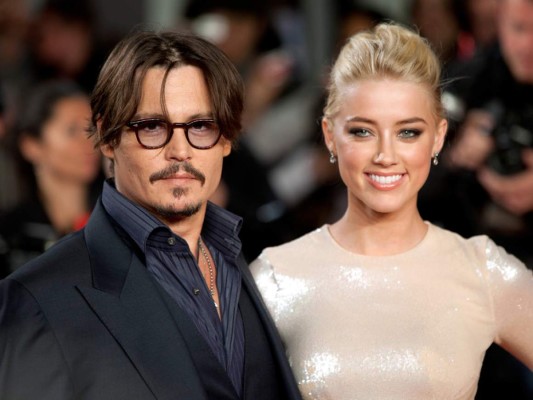 Johnny Depp y Amber Heard se divorcian