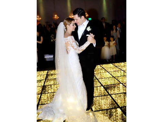 Recepción boda Fernando Memoli y Marisela Avilés