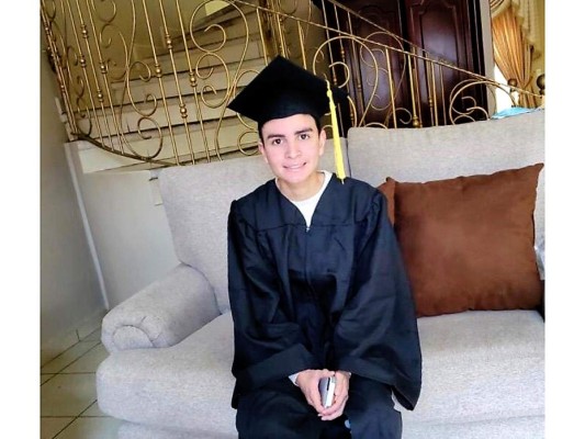 Graduados Discovery School