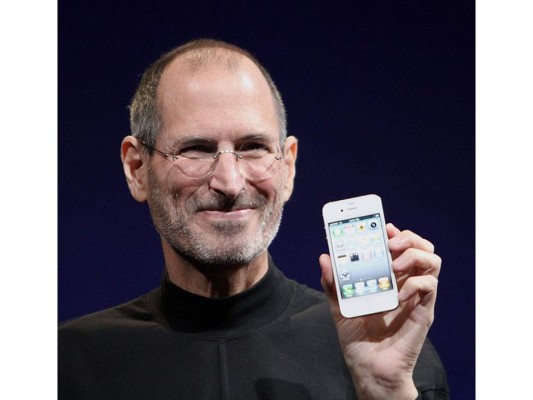 El genio del Apple, Steve Jobs, tenía cáncer de páncreas y graves problemas con el hígado, por lo que recibió un trasplante de este en 2004.