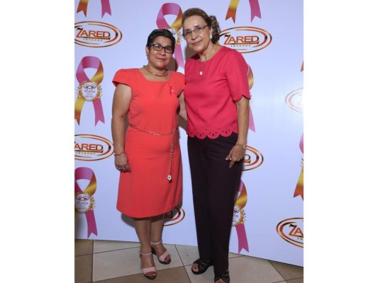 Zared Joyeros se viste de rosa