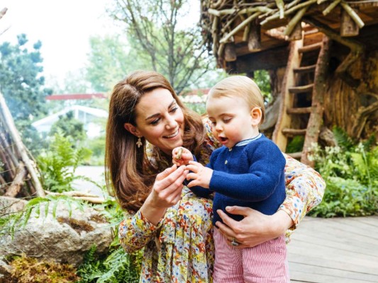 Kate Middleton recuerda su trabajo en el jardín