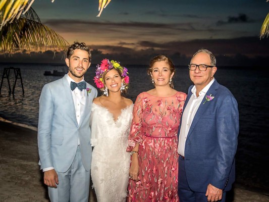 Boda de Dharya Williams y Roberto Kattán