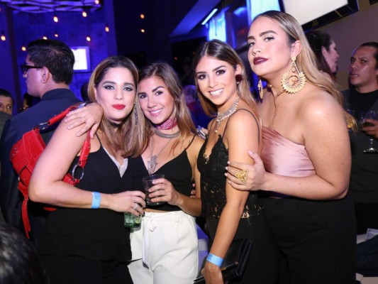 Marie López, Camille Ortéz, Alejandra Amaya y Angella Andonie