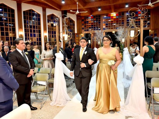 La boda religiosa de Erick Anchecta y Ana Gabriela Mayes