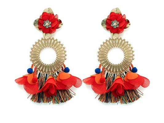 Flower power. Bluette earrings multicolor con flores de seda, cuentas de colores y flecos by Aldo