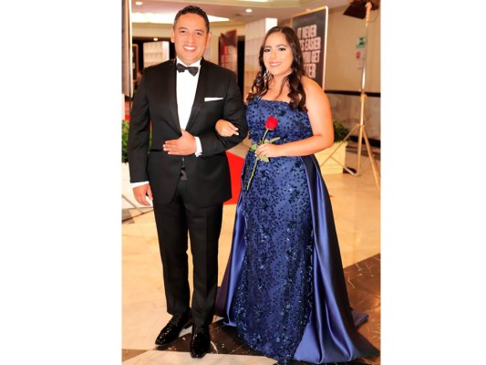 Red Carpet: Prom de los Seniors 2019 de La Estancia School