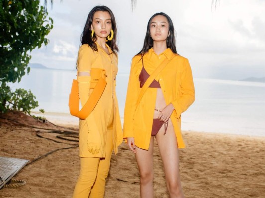 Jacquemus presenta su colección primavera/verano 2022  