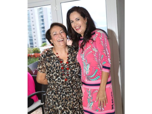 Cumpleaños de Laura Simón y Lía Bueso
