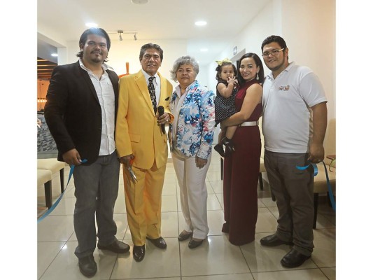 La inauguración de Tony´s Mar en San Pedro Sula  