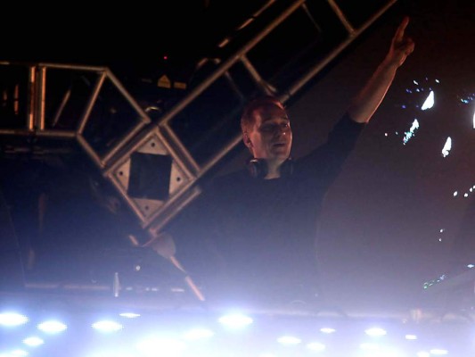 Vibrante concierto de Paul Van Dyk en Tegucigalpa