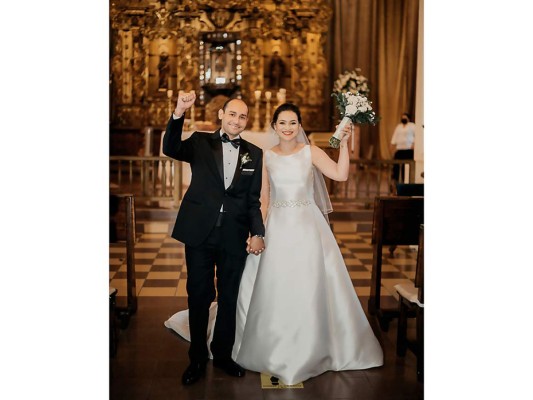 La boda de Azaria Martínez y Fernando Torres