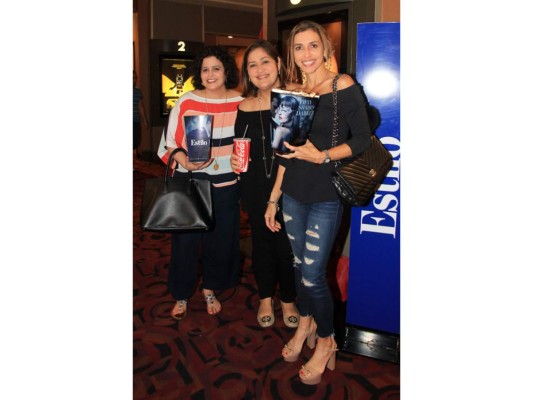 Alice Gómez, Isabel Díaz y Vanessa Bizzarri.