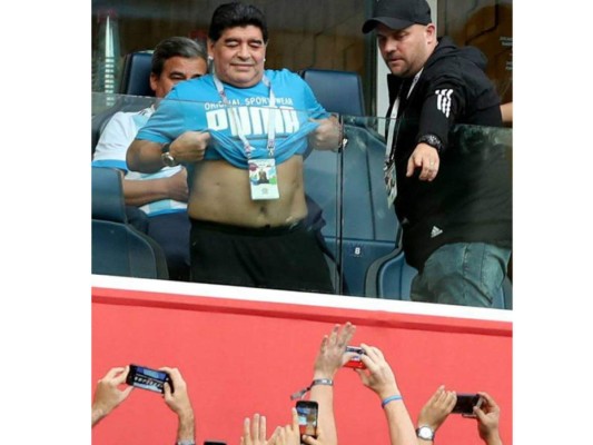 Los mejores memes de Maradona tras el partido de Argentina contra Nigeria