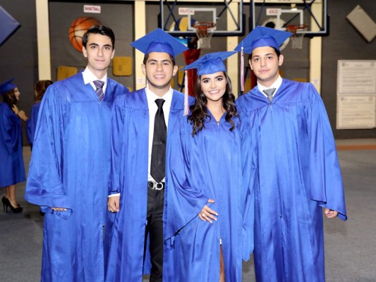 Gabriel Abularach, Javier Valladares, Anisabella Sikaffy y Eugenio Torres