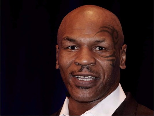 Mike Tyson deportado al llegar a Chile