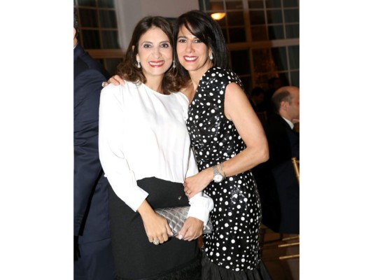 Jessica Bandes y Dina Mena