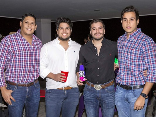 Cowboy party para Francis Ewens  