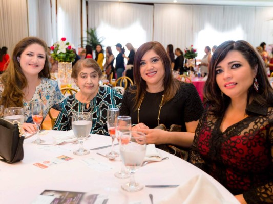 Club Árabe celebra Día de la Mujer