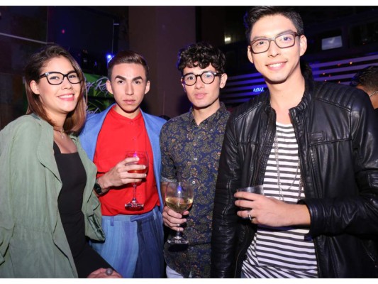 Cristal Corrales, Cristian Betanco, Facundo Caballero y Derek Kattan