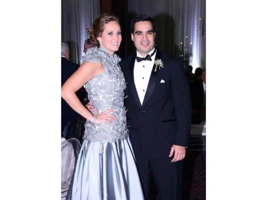 La boda de Ashley Rodgers y Cameron McNab