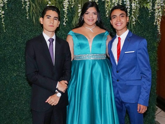 La prom de Big Step Institute  