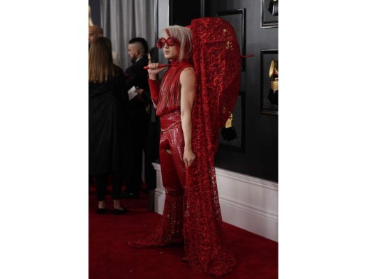 Extra es la fashion trend de los Grammy Awards 2020