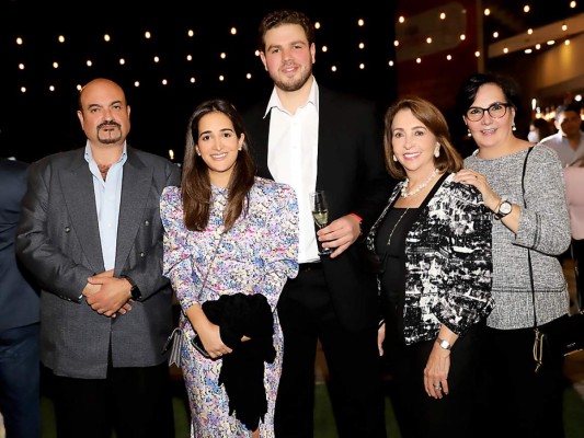 El futuro automovilístico llega a Honduras con el Tesla Model 3&nbsp;&nbsp;