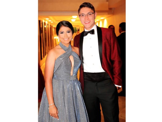 Red Carpet: Prom de los Seniors 2019 de La Estancia School