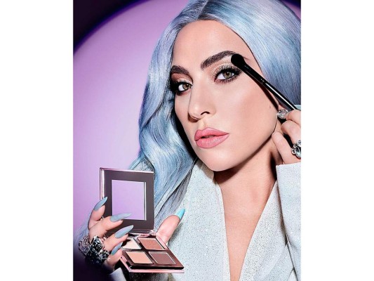 Lady Gaga lanza nuevo maquillaje