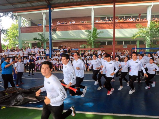 Mañana de alegría por la entrada de clases de la Escuela Episcopal el Buen Pastor